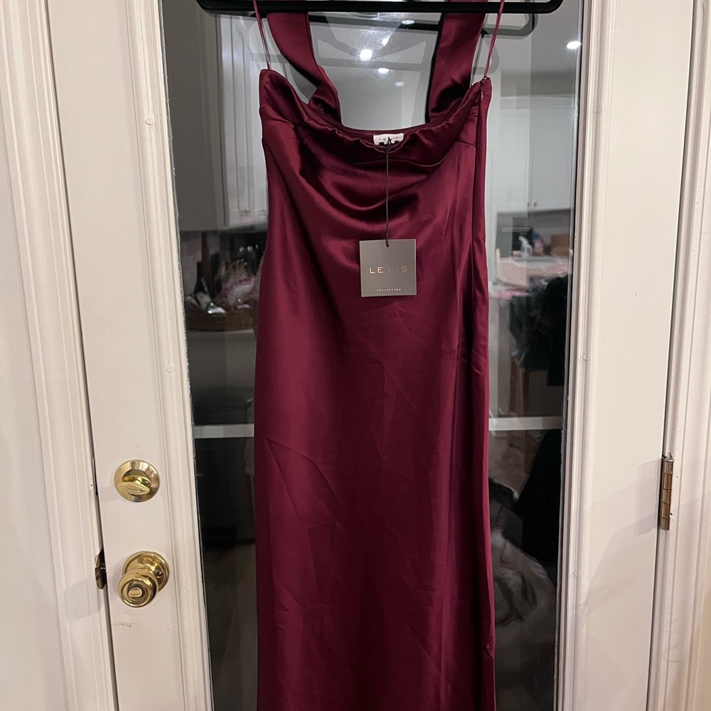 Le Lis Strapless Dress
